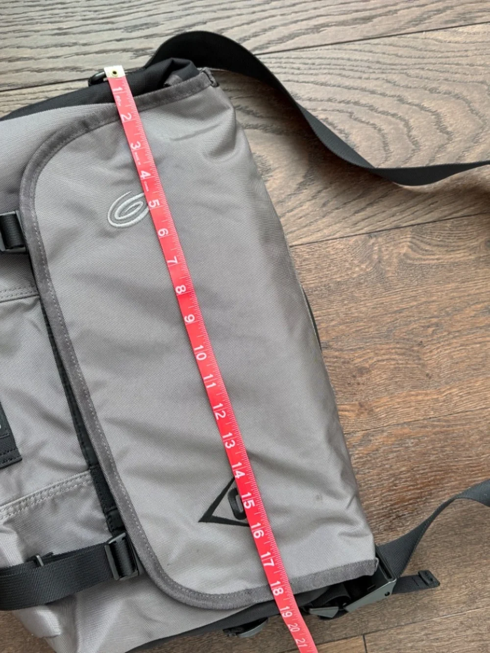 Disney Pixar Cars 3 Cast & Crew Limited Edition Timbuk2 Messenger Laptop Bag